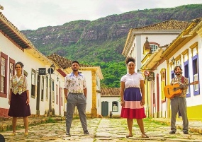 Tiradentes Em Cena