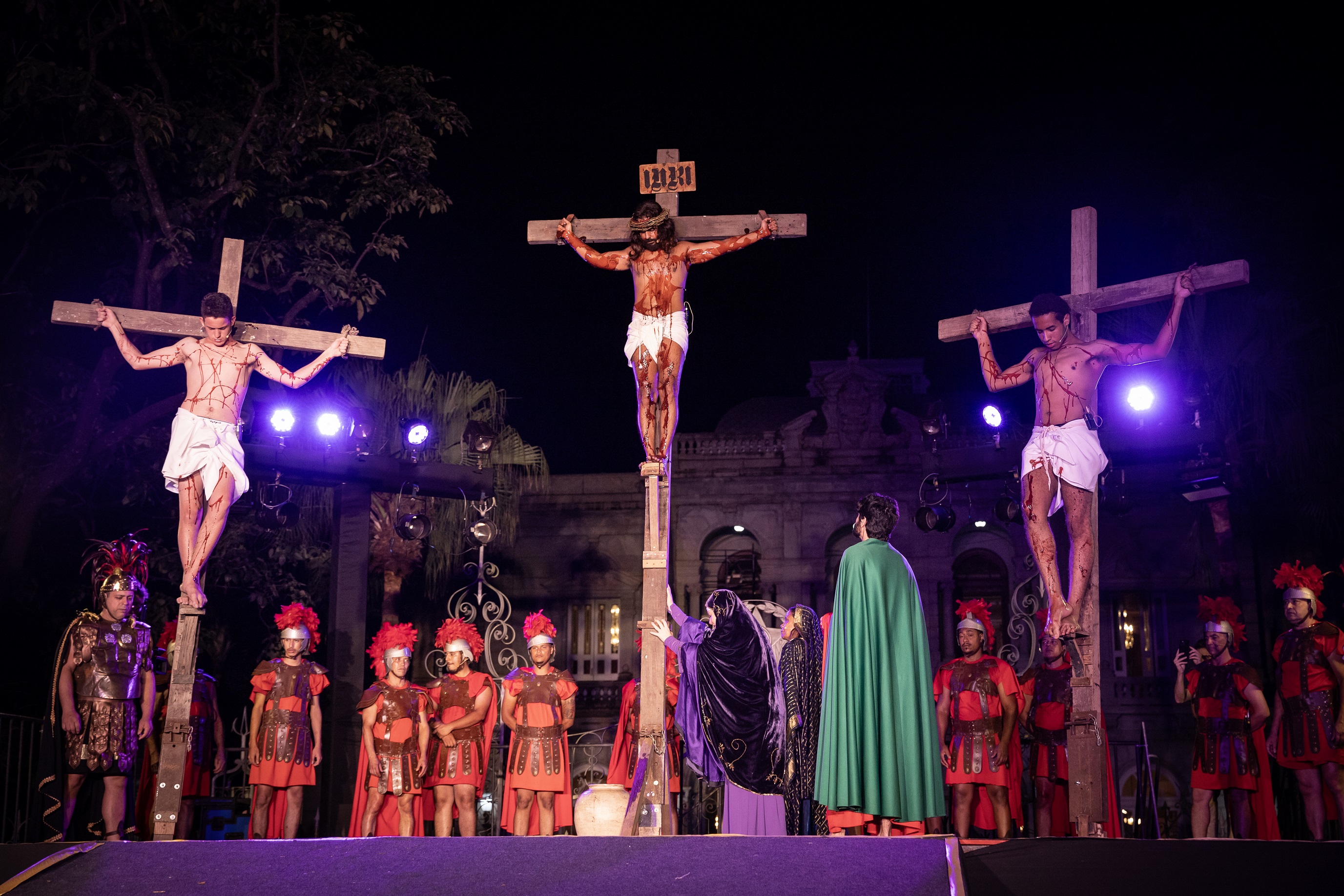 Encenação Paixão de Cristo BH foto Leo Bicalho Secult