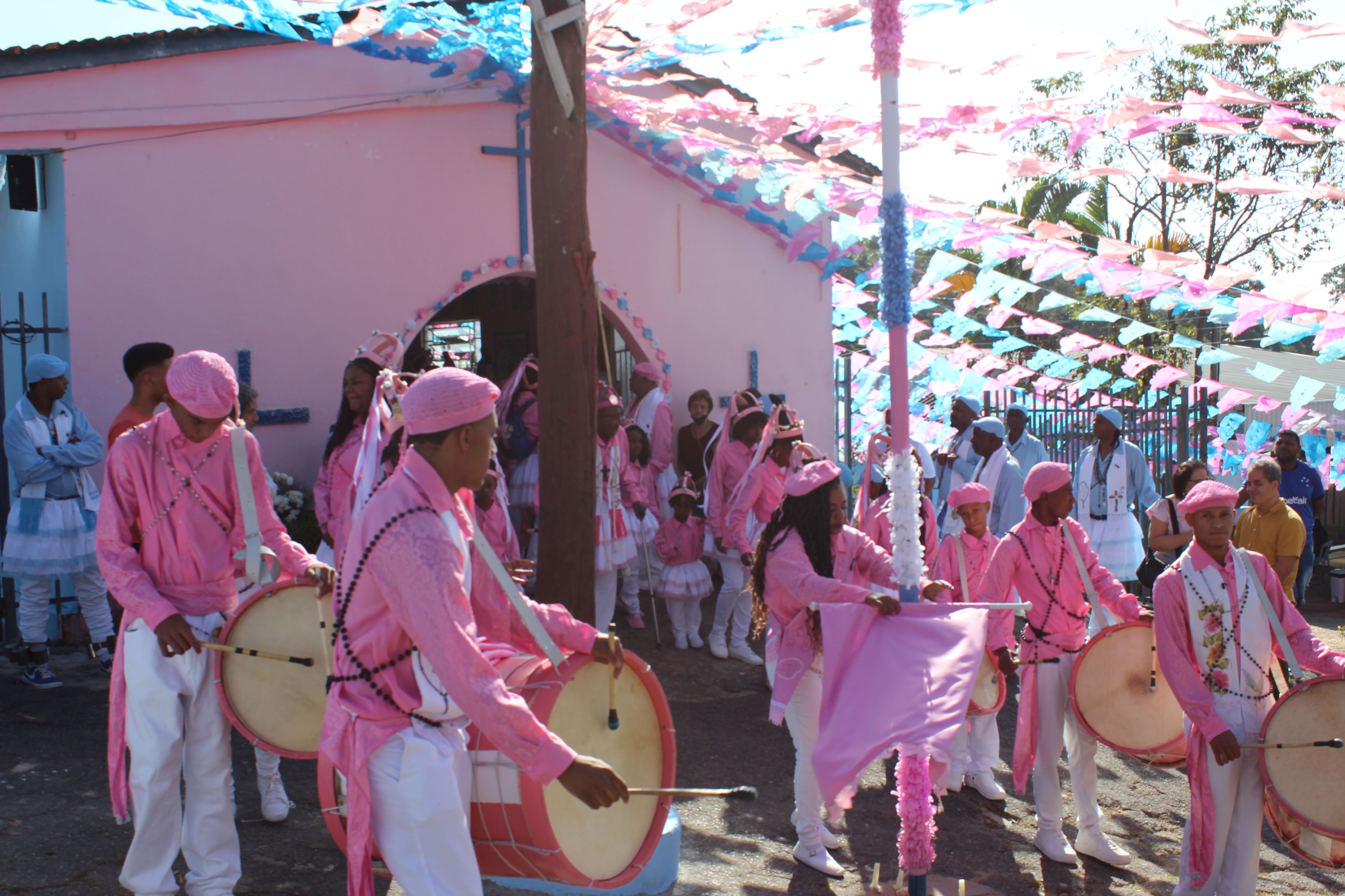 Revalidação do reconhecimento como Patrimônio Cultural de Minas Gerais celebra a força e a tradição da Comunidade Quilombola dos Arturos